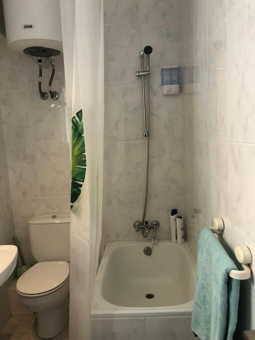 Apartamento Sol Y Luna Almería Exterior foto